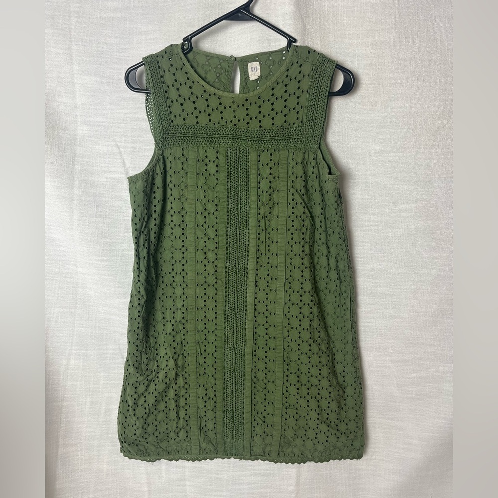 GAP Olive Green Eyelet Lace Dress - Women’s XS - Boho Cottagecore Peasant